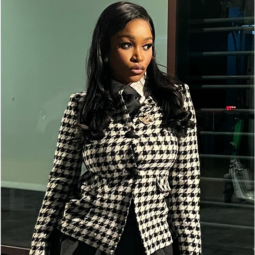 Meet your Posher, Vanessa